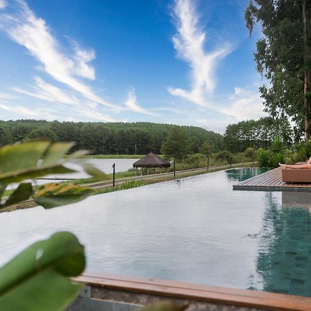 Vira Charme Resort Fernandes Pinheiro Екстериор снимка