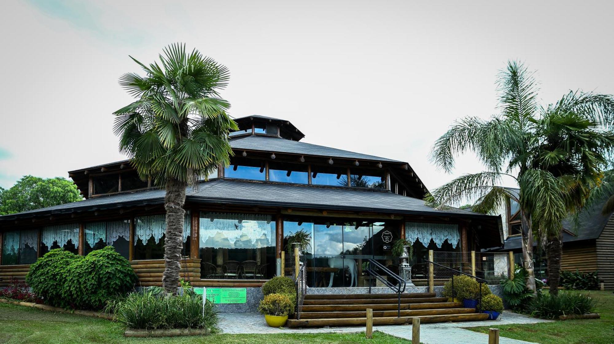 Vira Charme Resort Fernandes Pinheiro Екстериор снимка