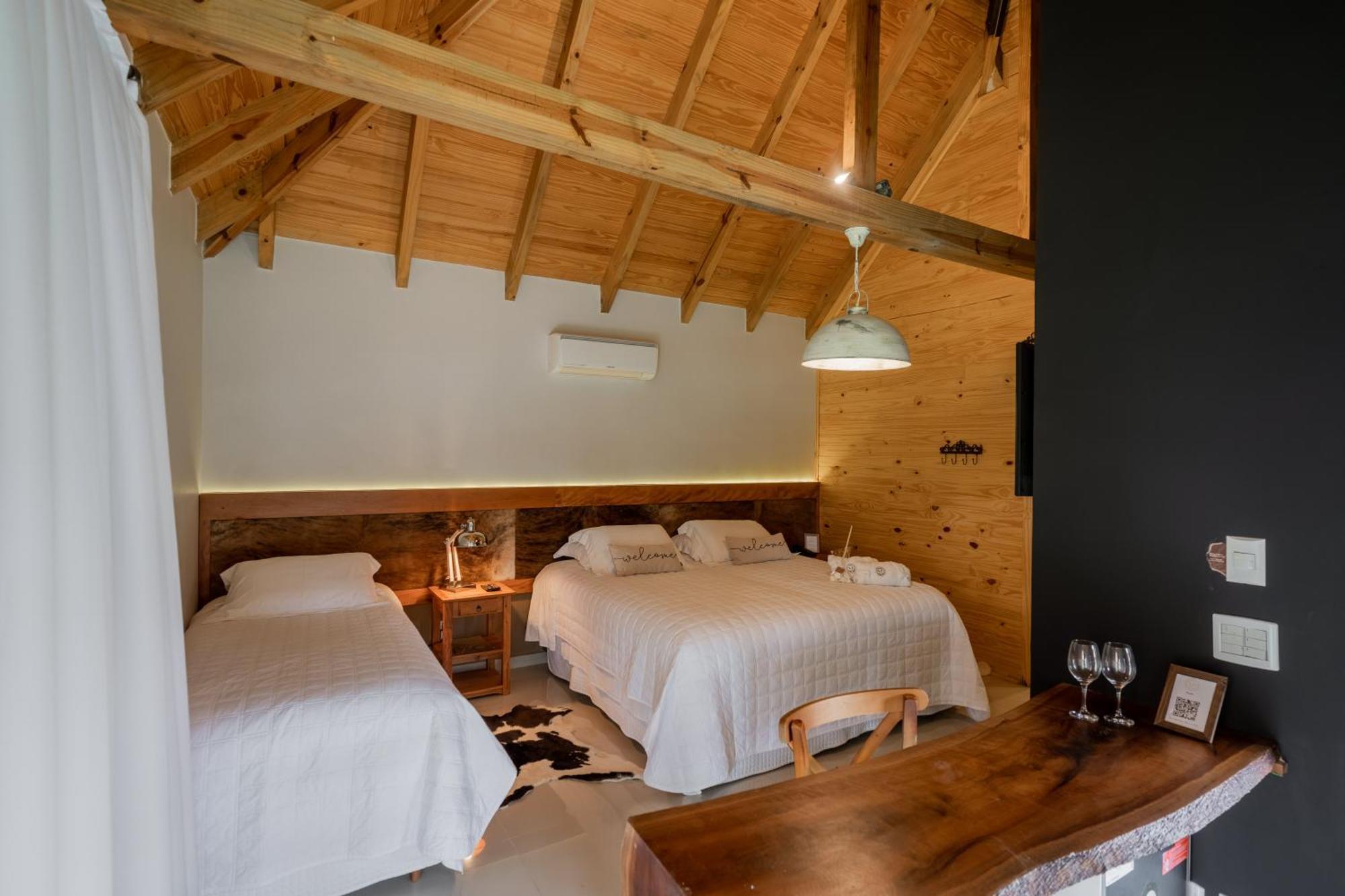 Vira Charme Resort Fernandes Pinheiro Екстериор снимка