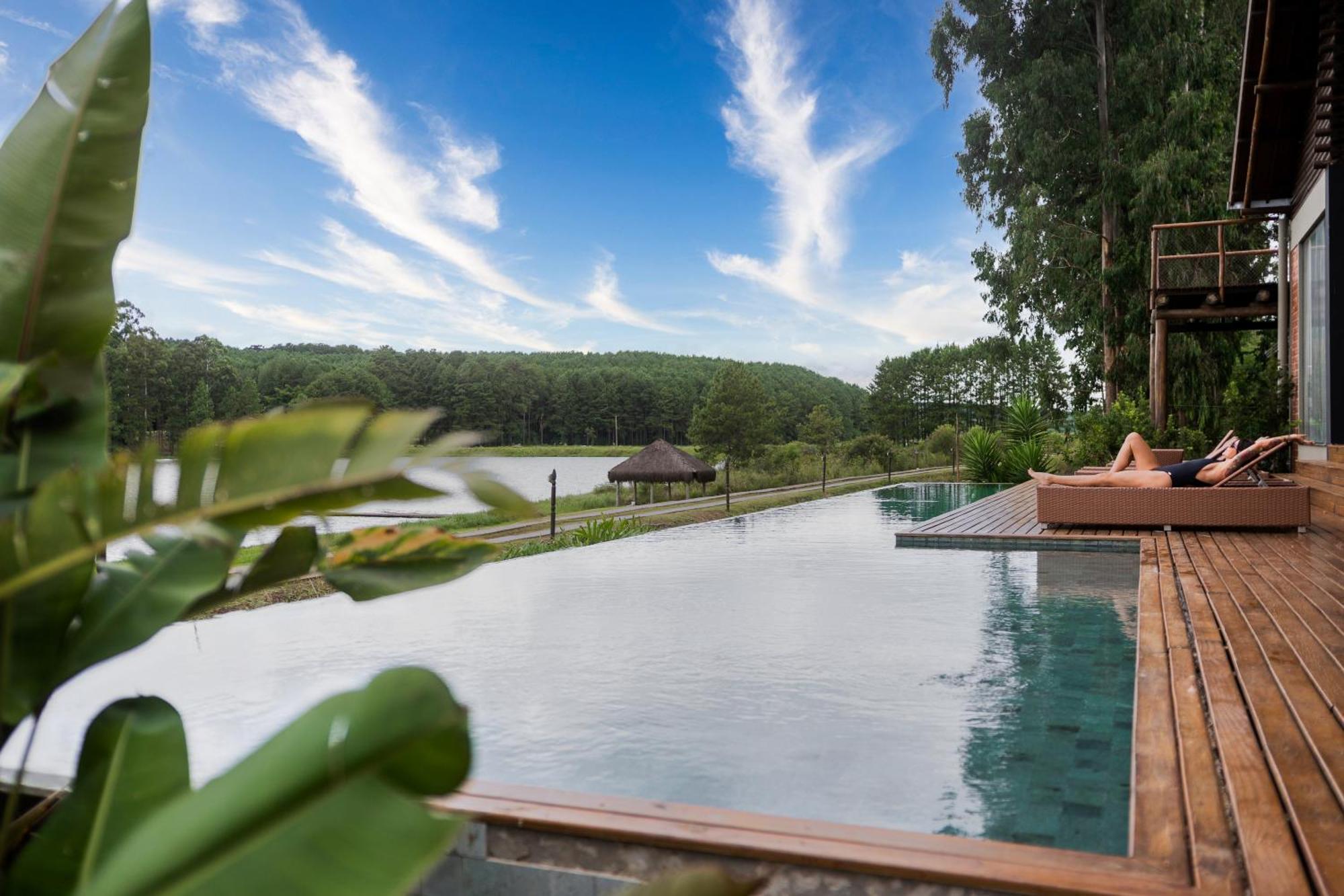 Vira Charme Resort Fernandes Pinheiro Екстериор снимка