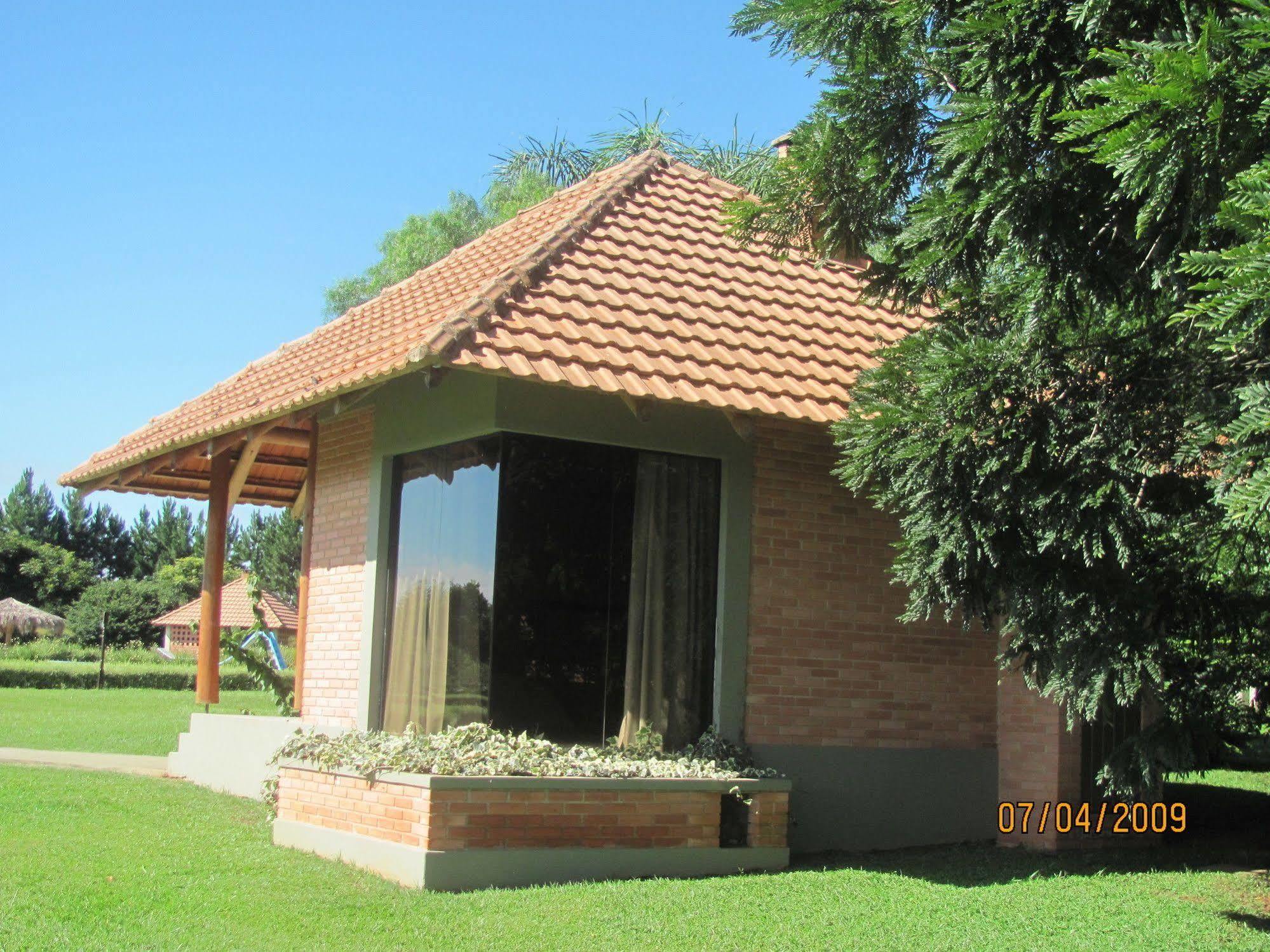 Vira Charme Resort Fernandes Pinheiro Екстериор снимка