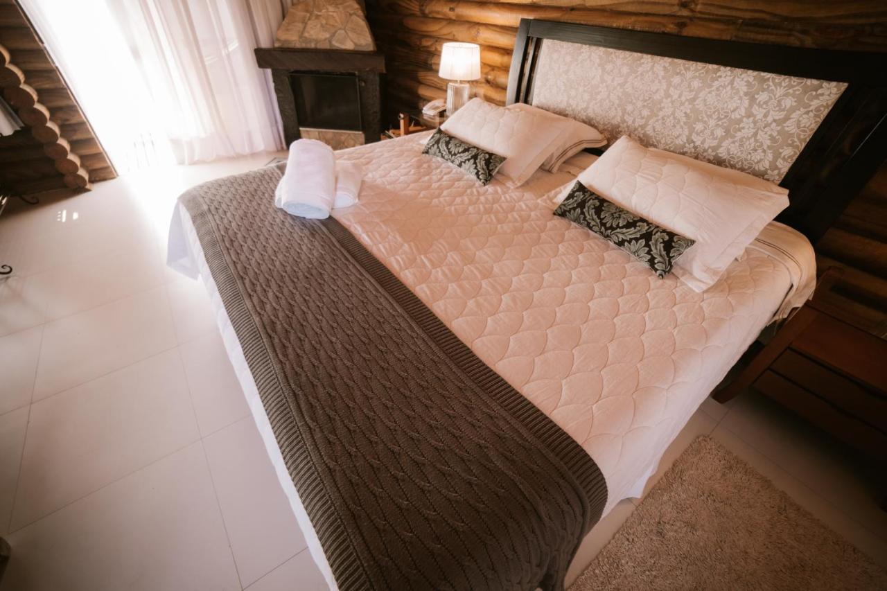 Vira Charme Resort Fernandes Pinheiro Екстериор снимка