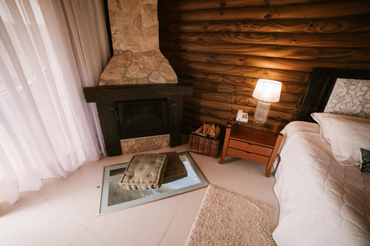 Vira Charme Resort Fernandes Pinheiro Екстериор снимка