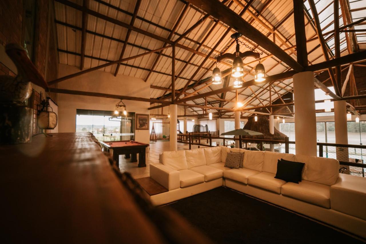 Vira Charme Resort Fernandes Pinheiro Екстериор снимка