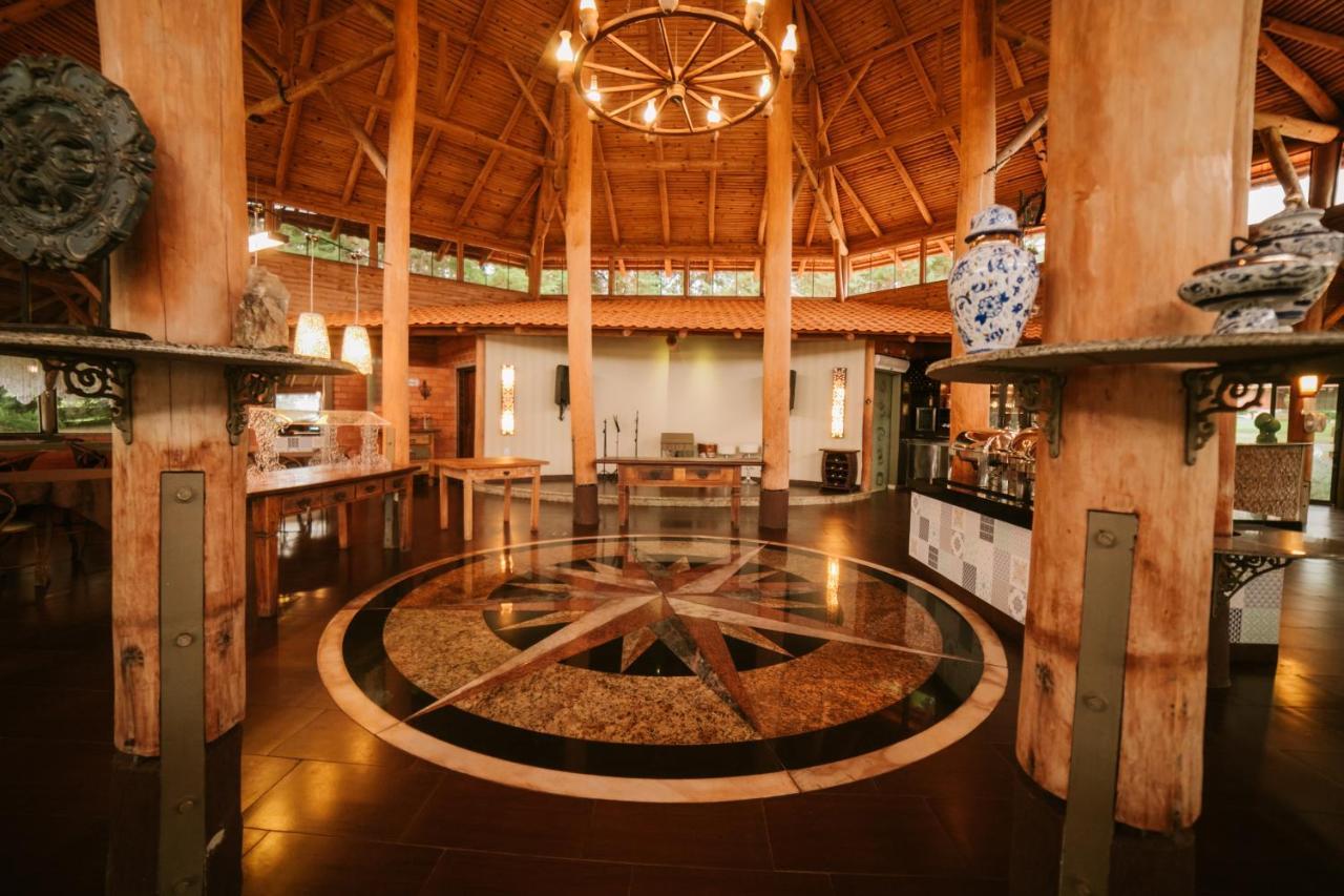 Vira Charme Resort Fernandes Pinheiro Екстериор снимка
