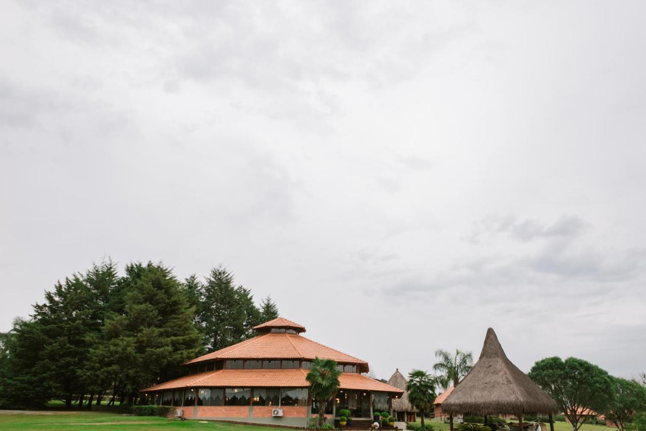 Vira Charme Resort Fernandes Pinheiro Екстериор снимка