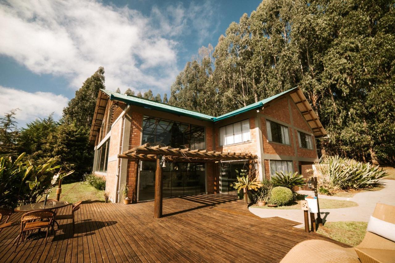 Vira Charme Resort Fernandes Pinheiro Екстериор снимка
