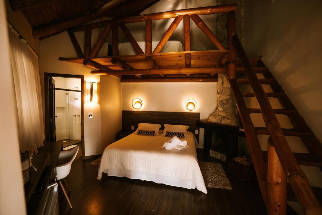 Vira Charme Resort Fernandes Pinheiro Екстериор снимка