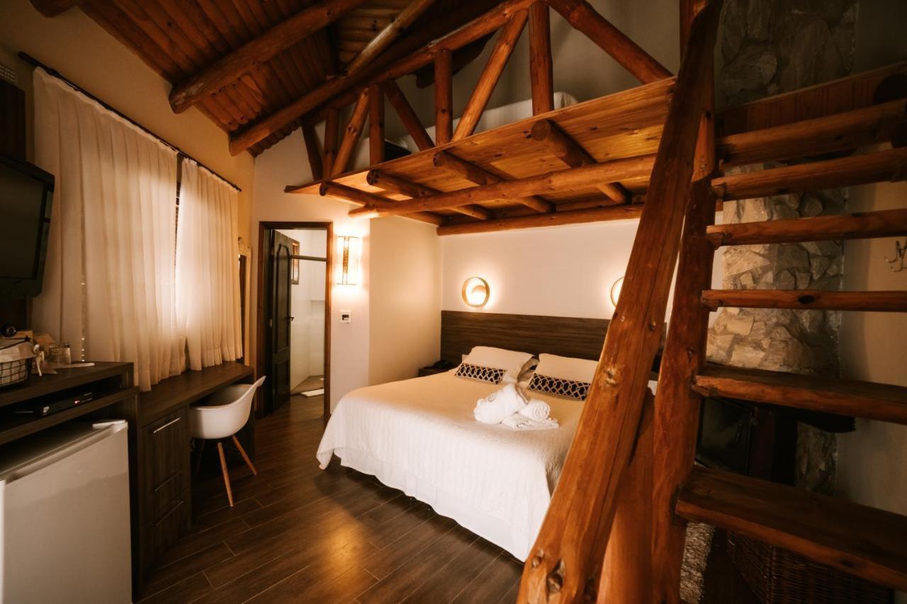 Vira Charme Resort Fernandes Pinheiro Екстериор снимка