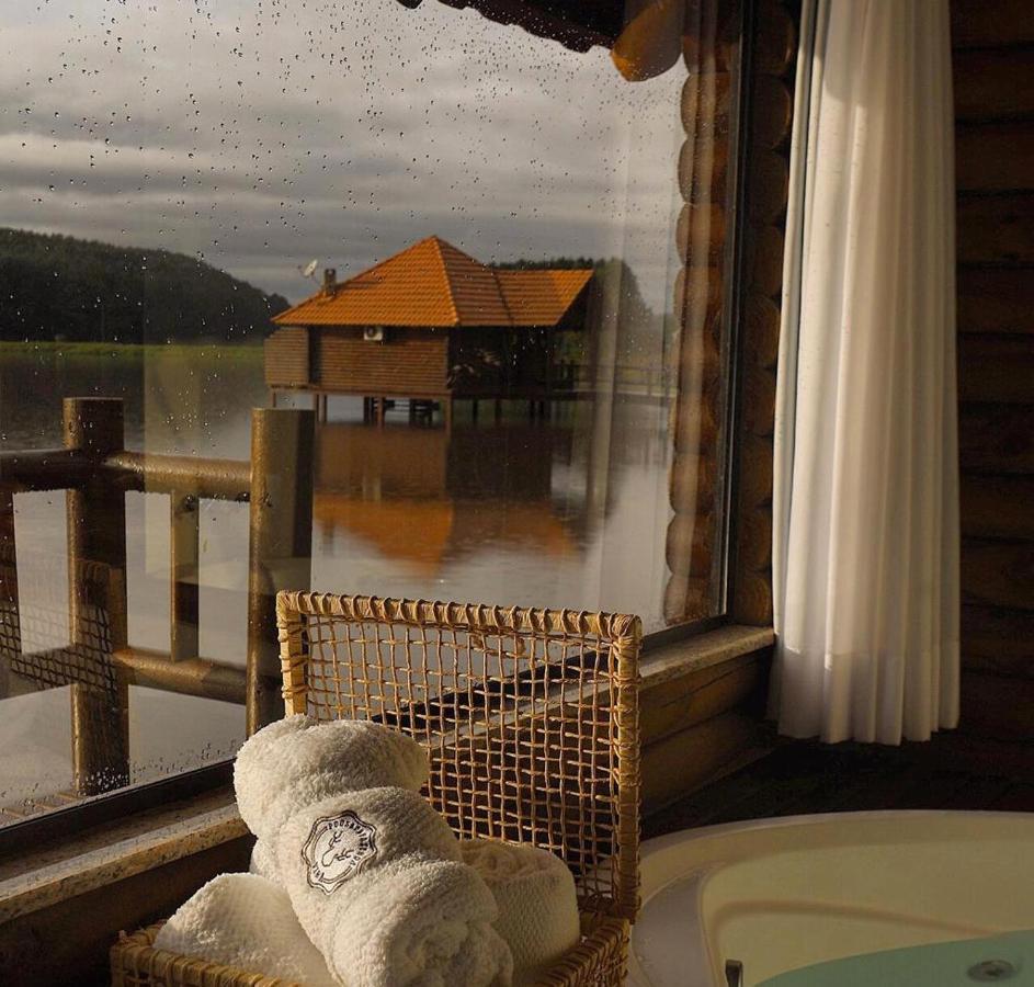 Vira Charme Resort Fernandes Pinheiro Екстериор снимка